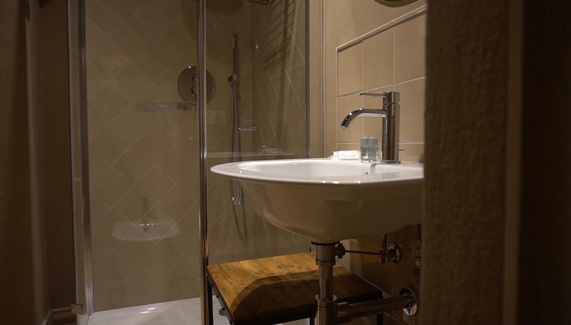 토티 Oberdan Ospitalita' B&B 외부 사진